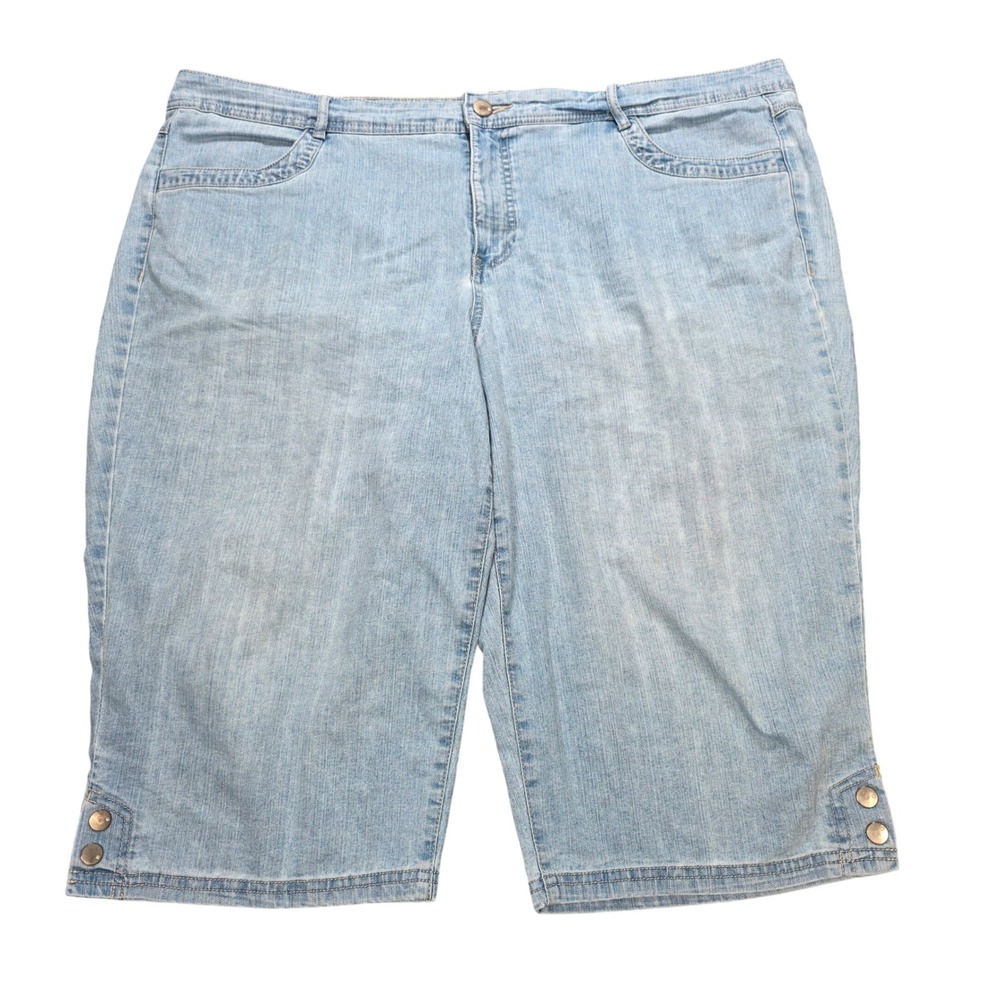 Gloria Vanderbilt Skimmer Denim Capri Shorts Women's 20W Light Wash Blue Stretch